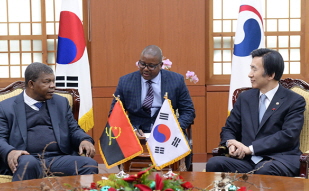 Korea, Angola hold first talks between national defense ministries